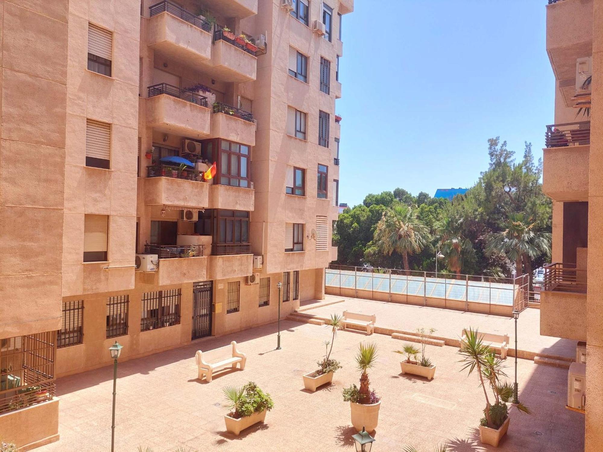 Piso Museo Del Realismo - Catedral - Alcazaba Con Parking Gratis - Super Wifi Apartment Almeria Exterior photo